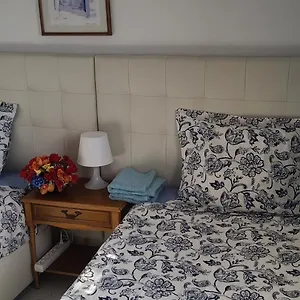 Acuario Shared Flat Piso Compartido Est Partage الشقة مشتركة Habitación en casa particular