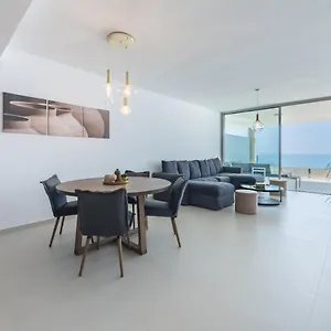 3 Bedroom Sea View Stupa Hills Apartamento